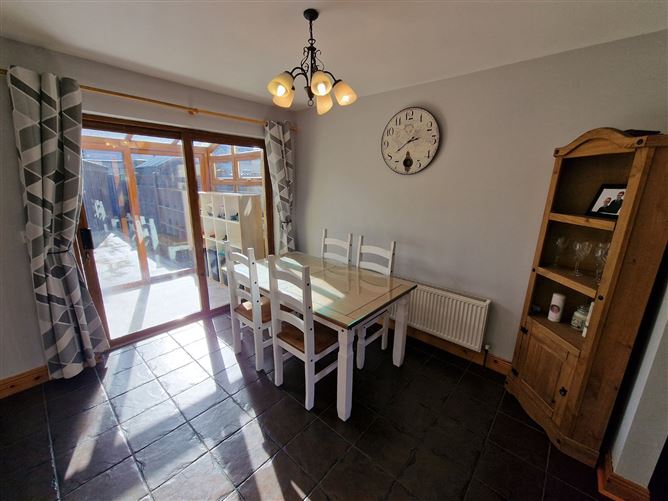 57 Gleann Cora, Newmarket On Fergus, Co. Clare