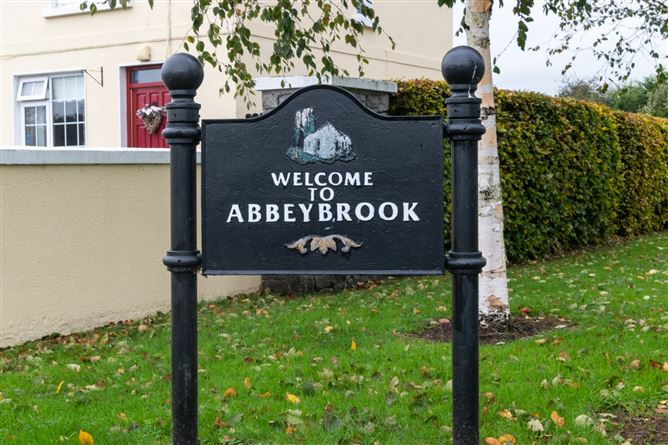 27 Abbeybrook Court, Kilbeggan, Co. Westmeath