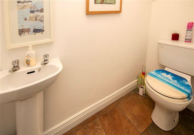 13 Castle Court, Lismore, Co. Waterford