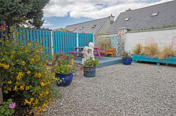 13 Castle Court, Lismore, Co. Waterford