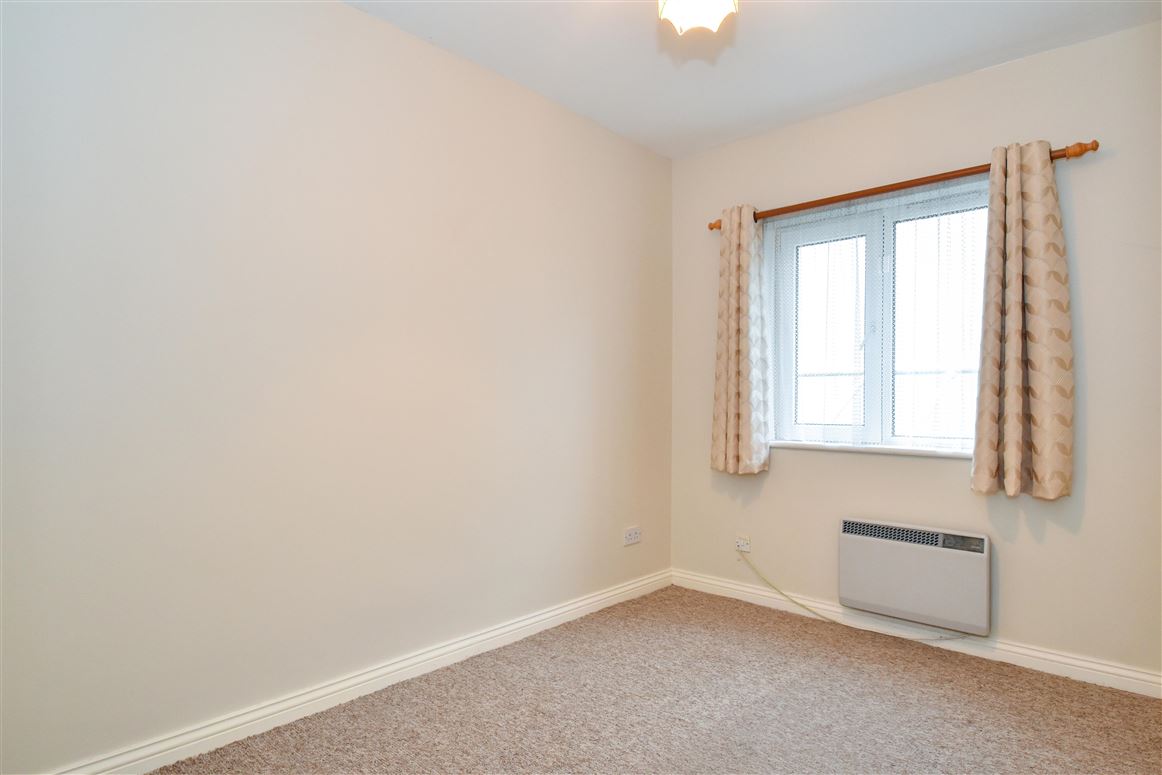 Townhouse 25, Eyre Square Centre, Eyre Square, Galway