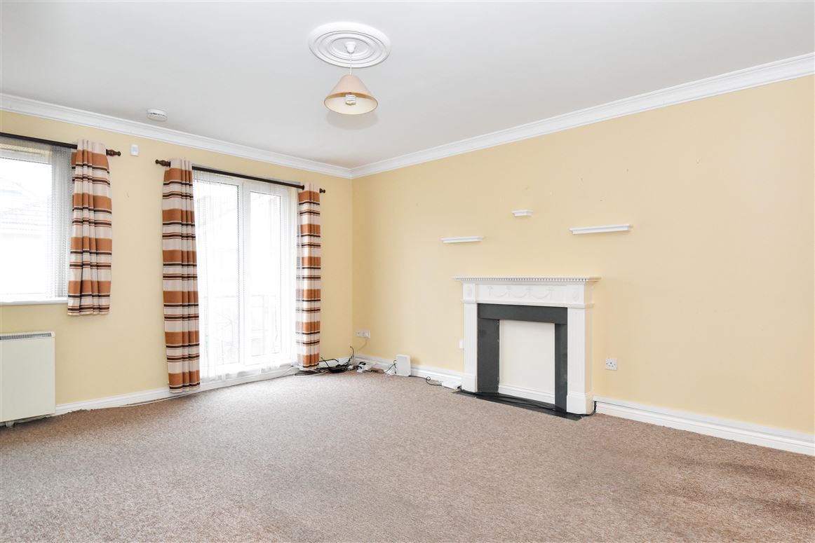 Townhouse 25, Eyre Square Centre, Eyre Square, Galway