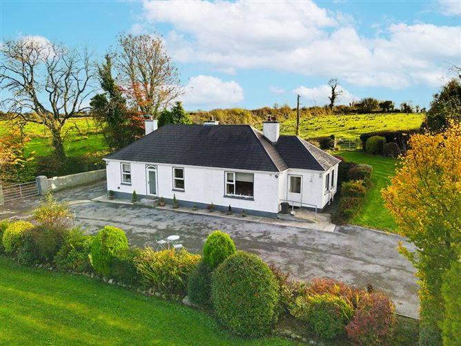 Raveege, Castleplunket, Ballintubber, County Roscommon