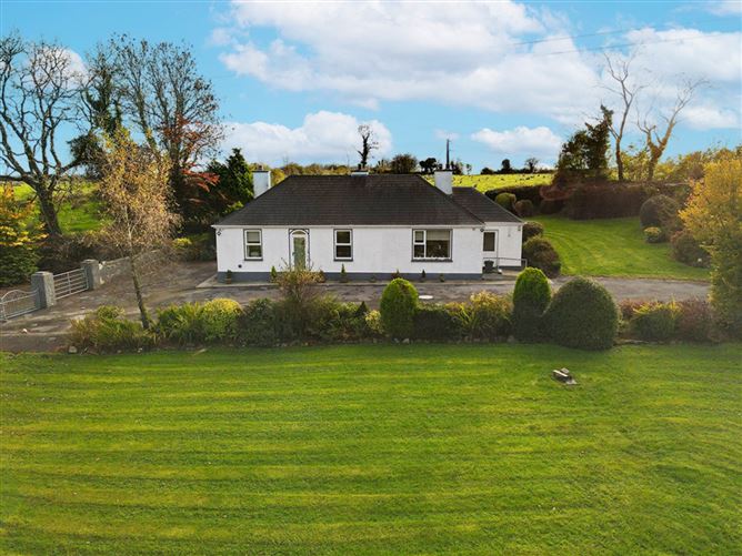 Raveege, Castleplunket, Ballintubber, County Roscommon
