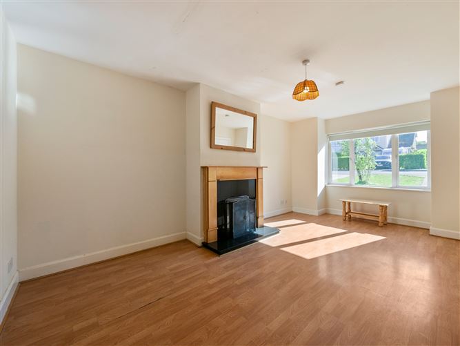 16 Bellevue Heights, New Ross, Wexford