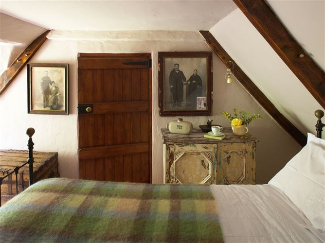 https://photos-a.propertyimages.ie/media/4/7/3/5015374/ad582e78-d07b-45c4-b18f-bd2489fe47bf_l.jpg