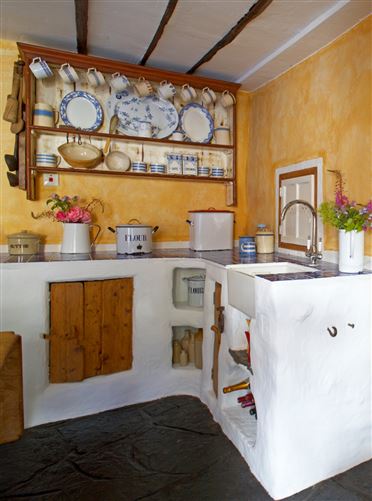 https://photos-a.propertyimages.ie/media/4/7/3/5015374/ad582e78-d07b-45c4-b18f-bd2489fe47bf_l.jpg