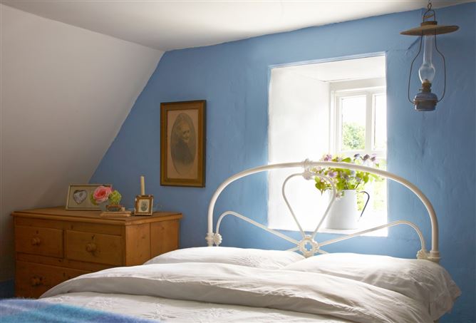 https://photos-a.propertyimages.ie/media/4/7/3/5015374/ad582e78-d07b-45c4-b18f-bd2489fe47bf_l.jpg