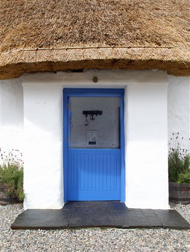 https://photos-a.propertyimages.ie/media/4/7/3/5015374/ad582e78-d07b-45c4-b18f-bd2489fe47bf_l.jpg