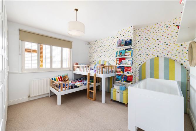 Photo 10 of 17 — 17 Kincora Drive, Clontarf, Dublin 3