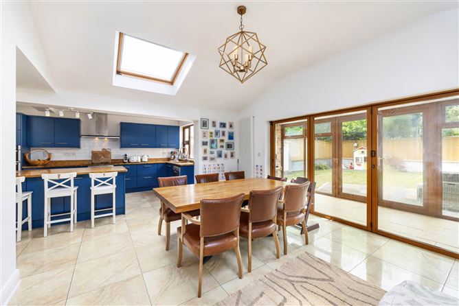 Photo 7 of 17 — 17 Kincora Drive, Clontarf, Dublin 3