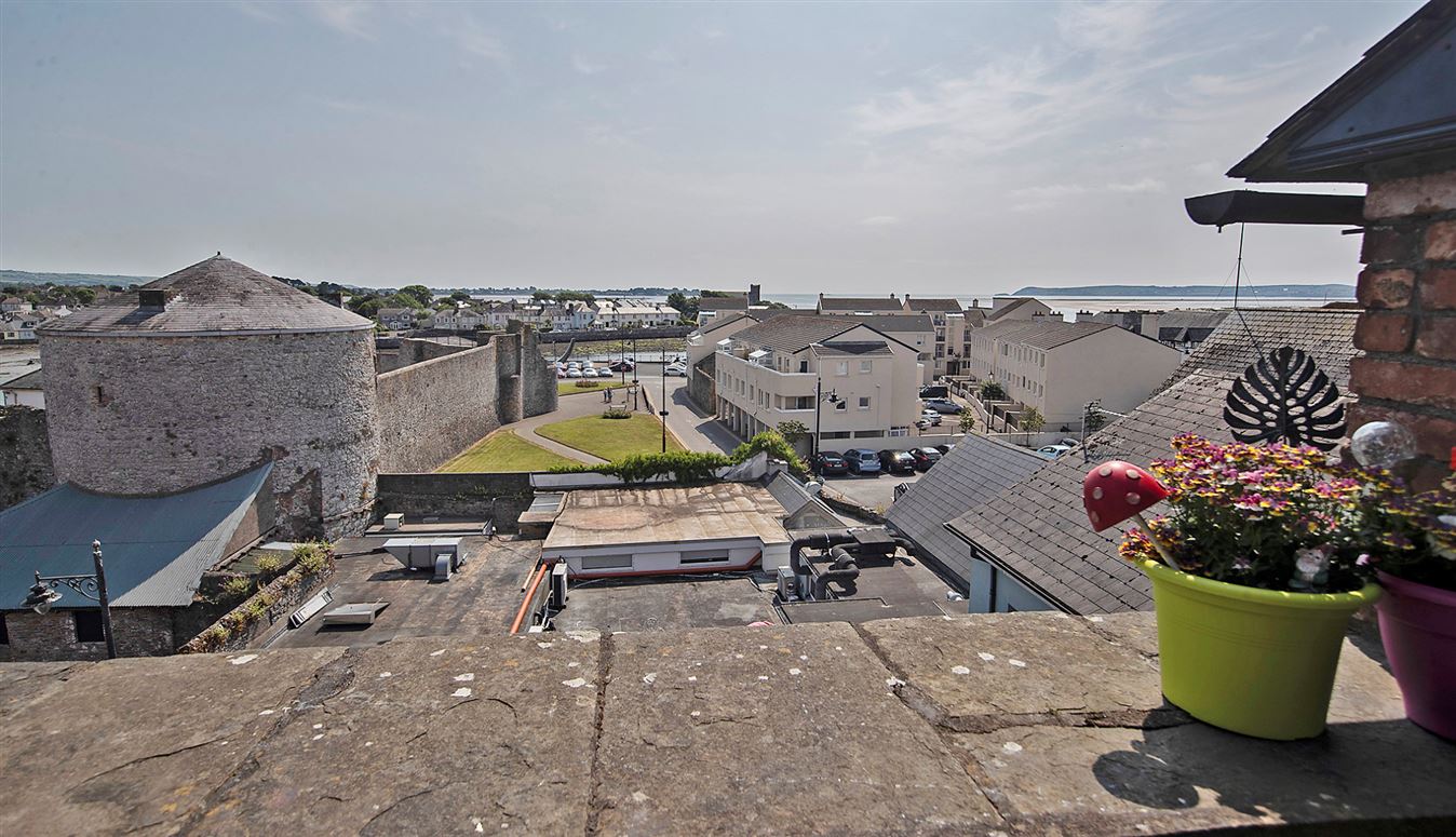10 Moloney Stores, Lower Main Street, Dungarvan, Co. Waterford