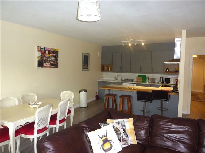 22 The Anchorage, The Quay, Westport, Co. Mayo