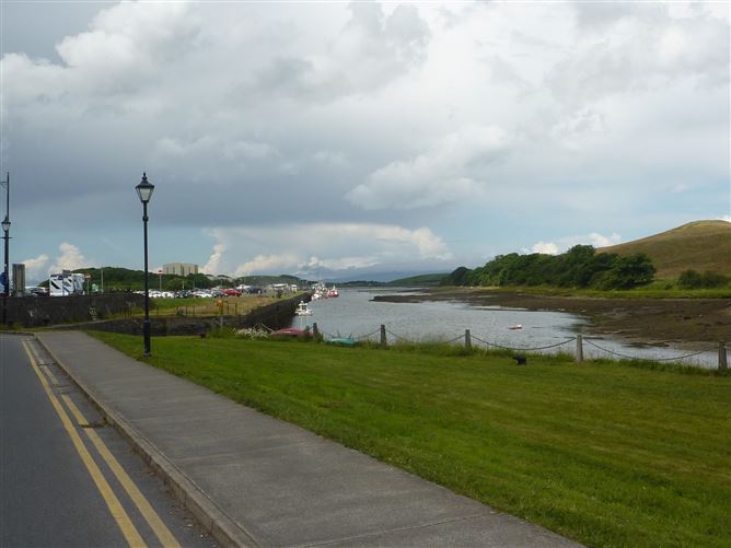 22 The Anchorage, The Quay, Westport, Co. Mayo