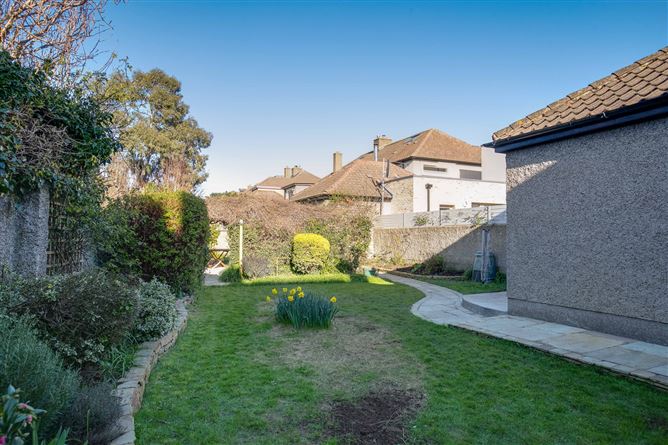49 Dundela Park, Sandycove, County Dublin