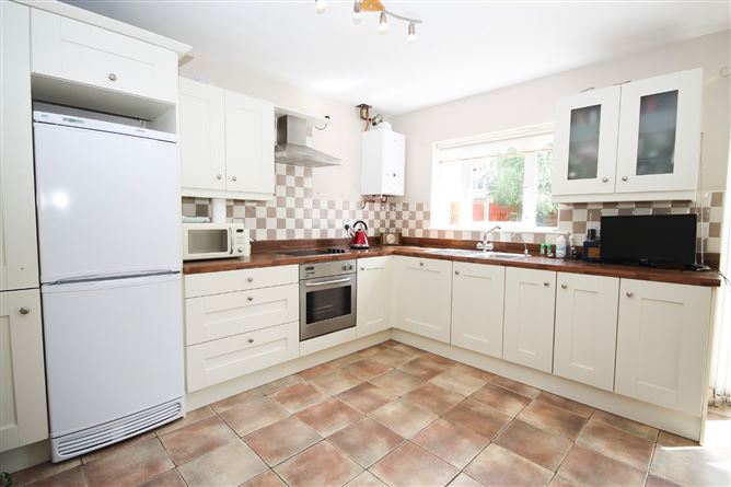 17 Woodstown Lane, Knocklyon, Dublin 16