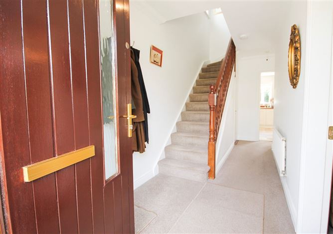 17 Woodstown Lane, Knocklyon, Dublin 16
