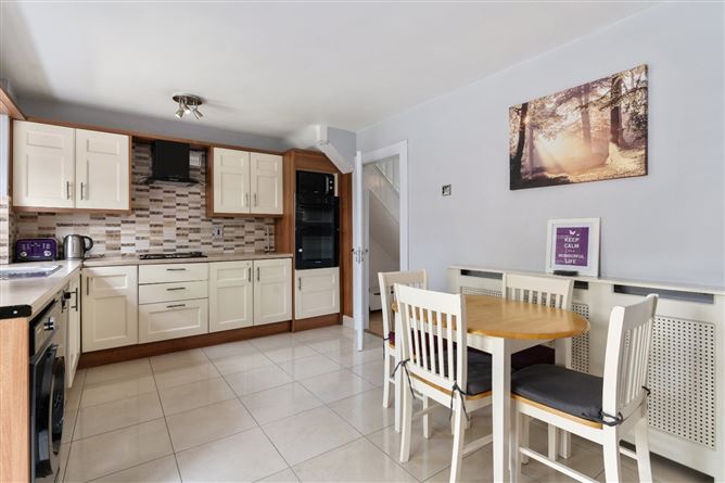 11 Whitechurch Grove, Rathfarnham, Dublin 16