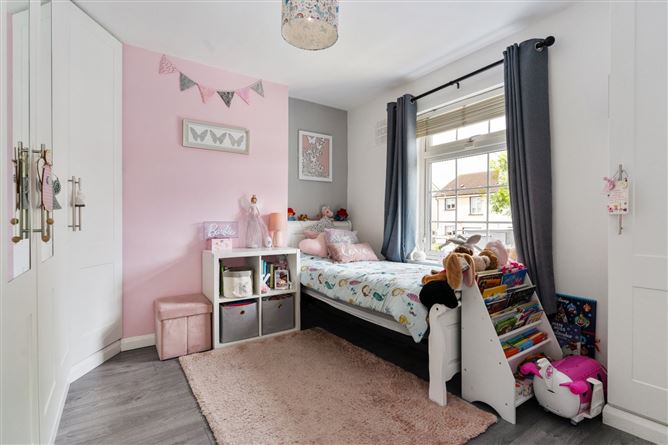 11 Whitechurch Grove, Rathfarnham, Dublin 16