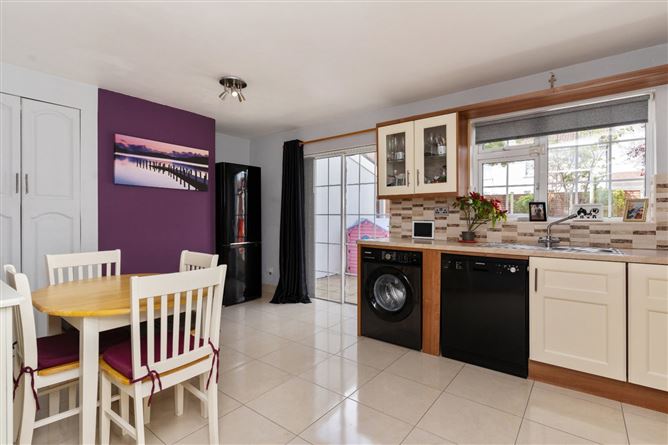 11 Whitechurch Grove, Rathfarnham, Dublin 16