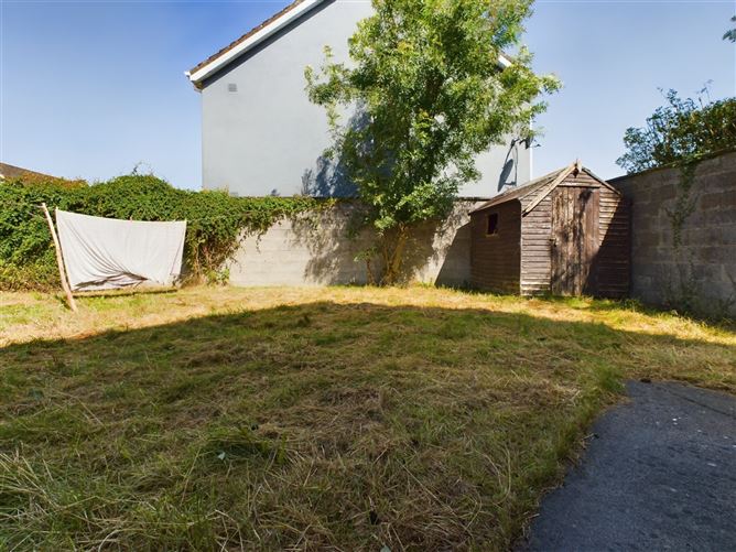 38 Lough Gate, Portarlington, Co. Laois