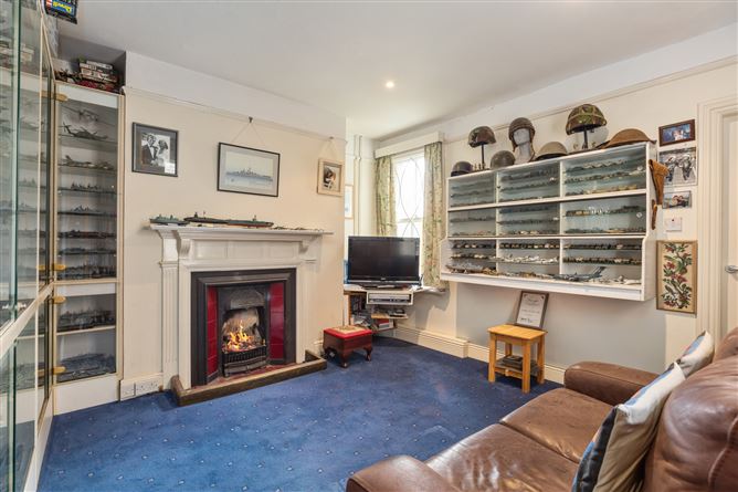 Rugglestone, 10 Pembroke Park, Ballsbridge, Dublin 4