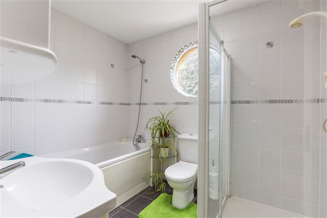 Rugglestone, 10 Pembroke Park, Ballsbridge, Dublin 4
