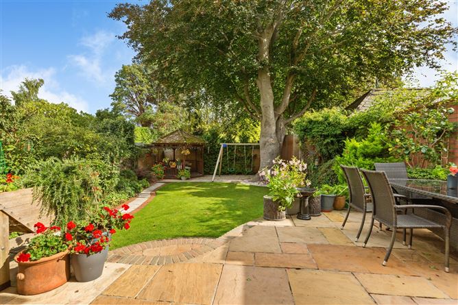 Rugglestone, 10 Pembroke Park, Ballsbridge, Dublin 4