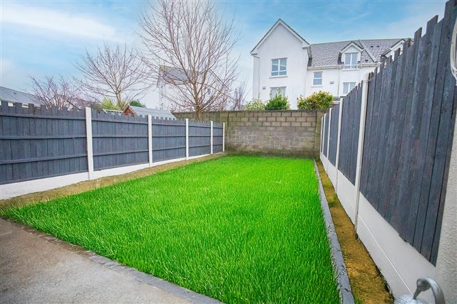 24 Beau Park Crescent, Clongriffin, Dublin 13