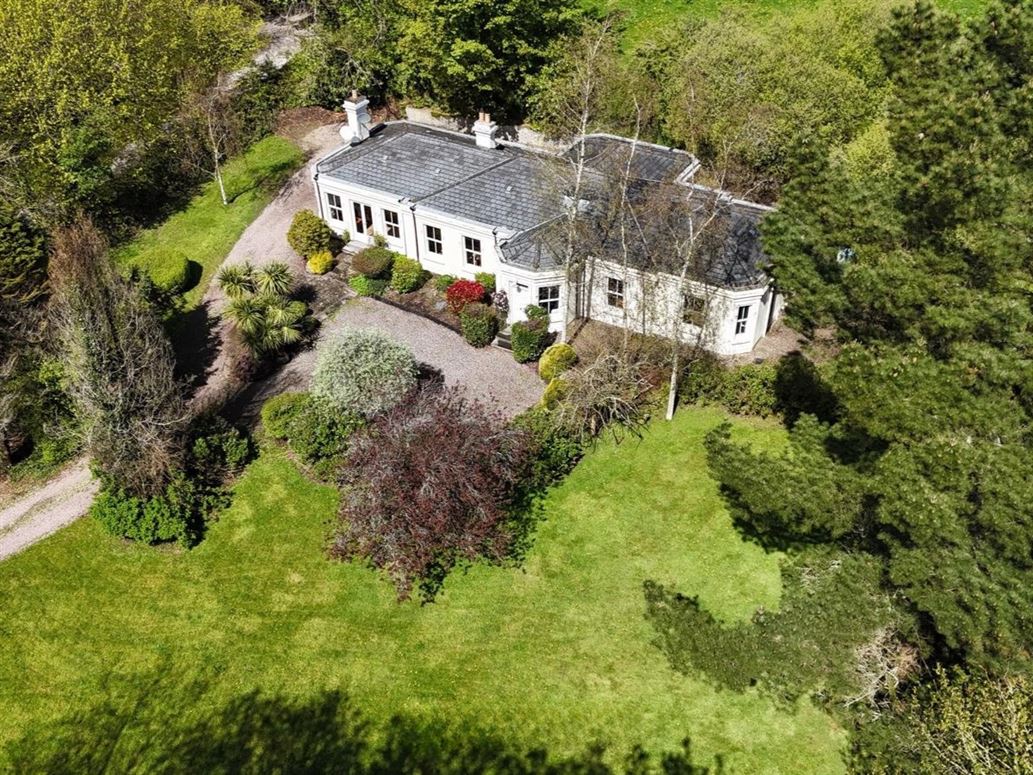The Paddocks, Ashton Grove, Knockraha, Cork
