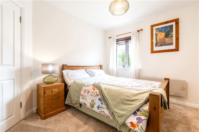20 St Bridgets Place, Galway 