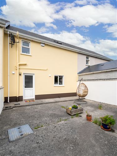 20 St Bridgets Place, Galway 