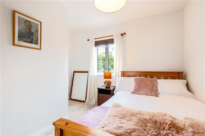 20 St Bridgets Place, Galway 