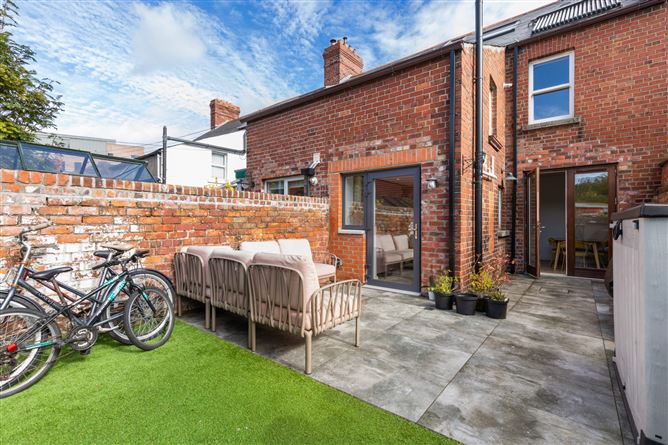 8 Tritonville Avenue, Sandymount, Dublin 4
