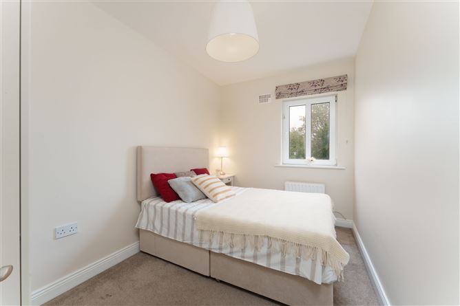 Photo 15 of 22 — 54 Ely Woods, Rathfarnham, Dublin 16