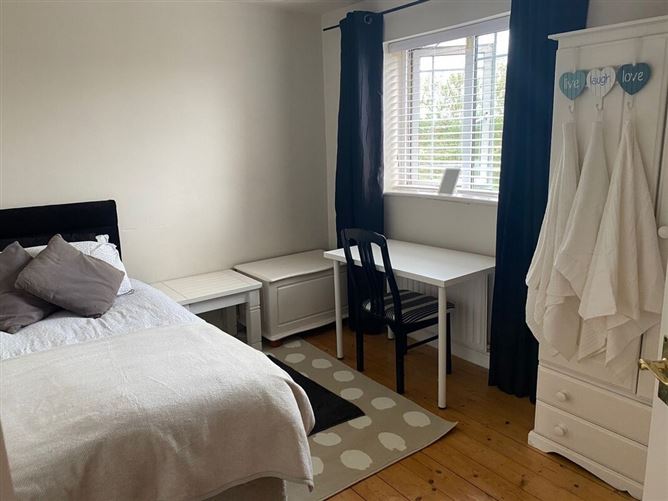 Beautiful detached home, "Baile Átha Troim