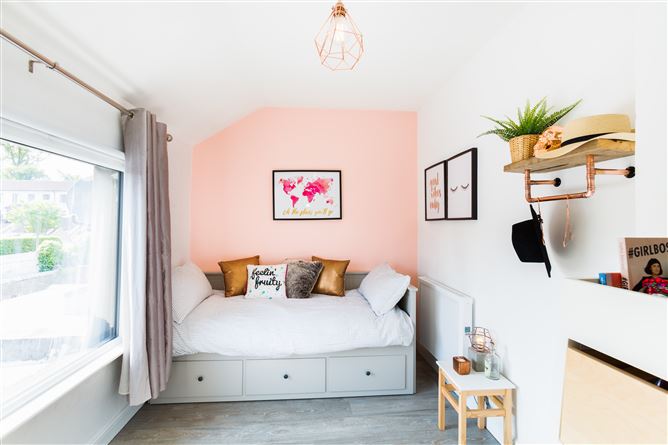2 McCabe Villas, Booterstown, County Dublin