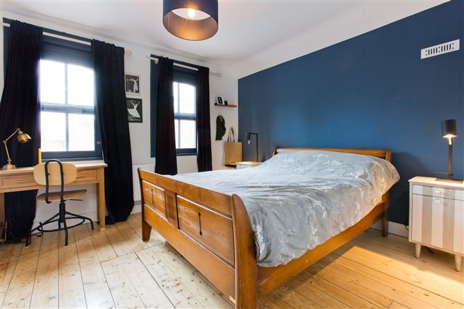 1 Hanover Square, Dublin 8