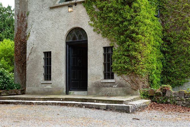 Drummin House On Approx. 345 Acres, Carbury, Co. Kildare