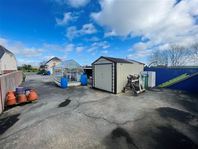Monart Lodge, Monart East, Enniscorthy, Wexford