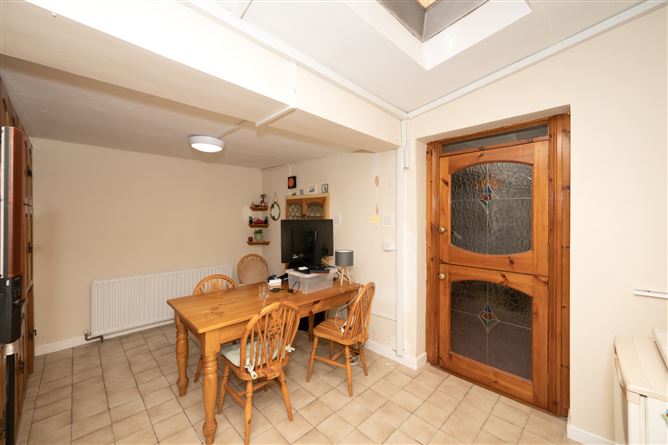 1 Springmount Place, Old Youghal Road, Cork