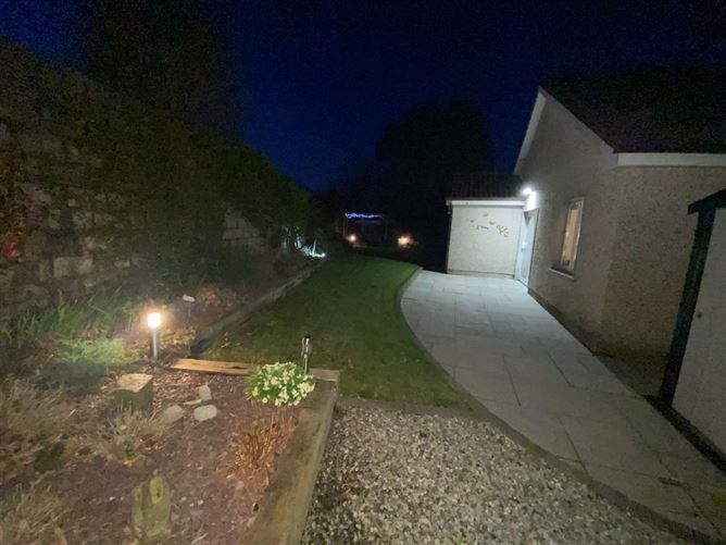 5 Foxwood Drive, Garryduff, Rochestown, Cork