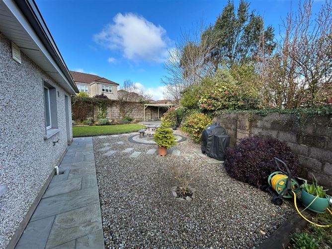 5 Foxwood Drive, Garryduff, Rochestown, Cork