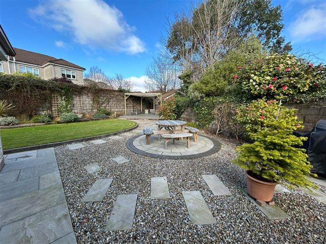 5 Foxwood Drive, Garryduff, Rochestown, Cork