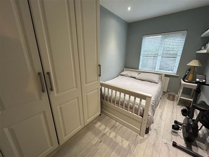 5 Foxwood Drive, Garryduff, Rochestown, Cork