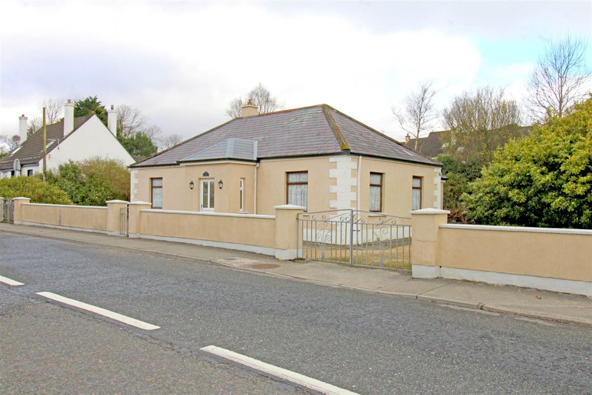 Ballina Road, Bangor Erris, Ballina, Mayo