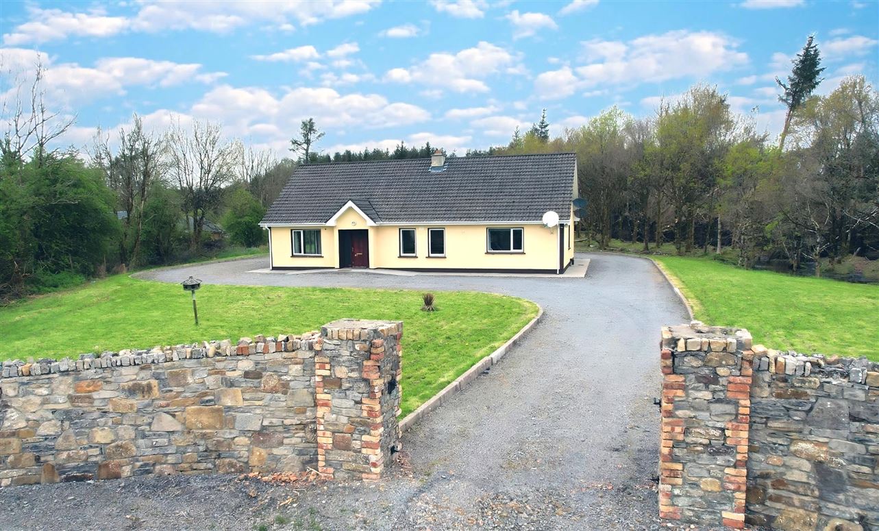 Glenballythomas, Tulsk, Castlerea, Roscommon