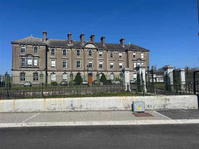 Cathedral Street, Ballaghaderreen, Roscommon