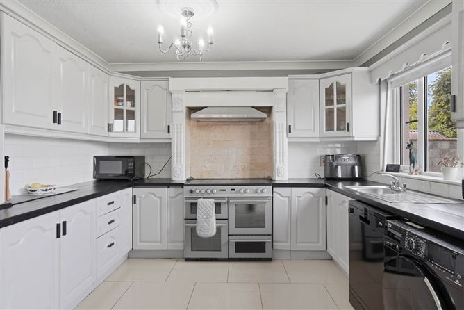 21 The Avenue, Collegewood Park, Clane, County Kildare