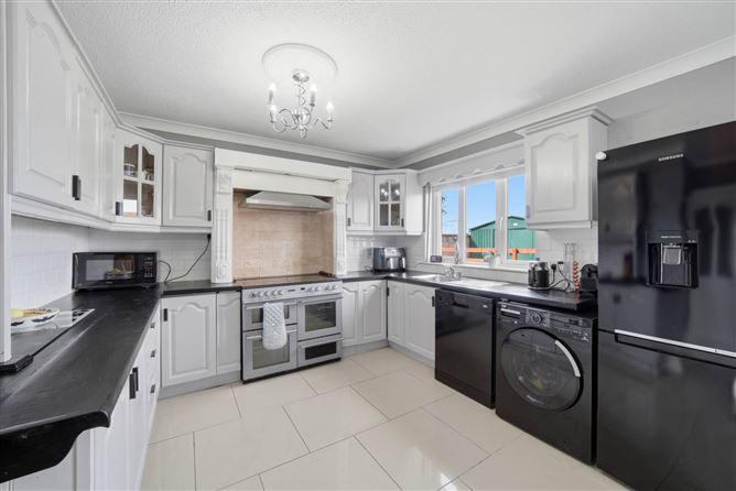 21 The Avenue, Collegewood Park, Clane, County Kildare